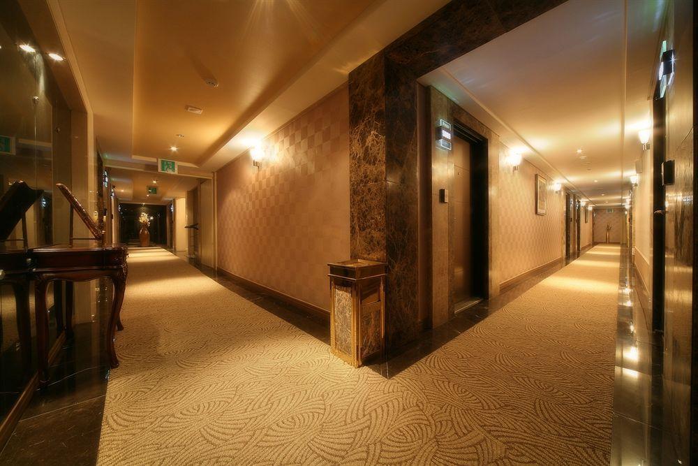 Press Hotel Μπουσάν Εξωτερικό φωτογραφία