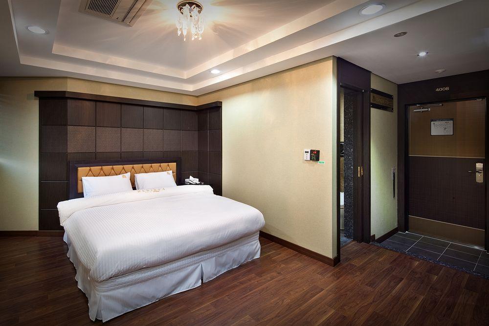 Press Hotel Μπουσάν Εξωτερικό φωτογραφία